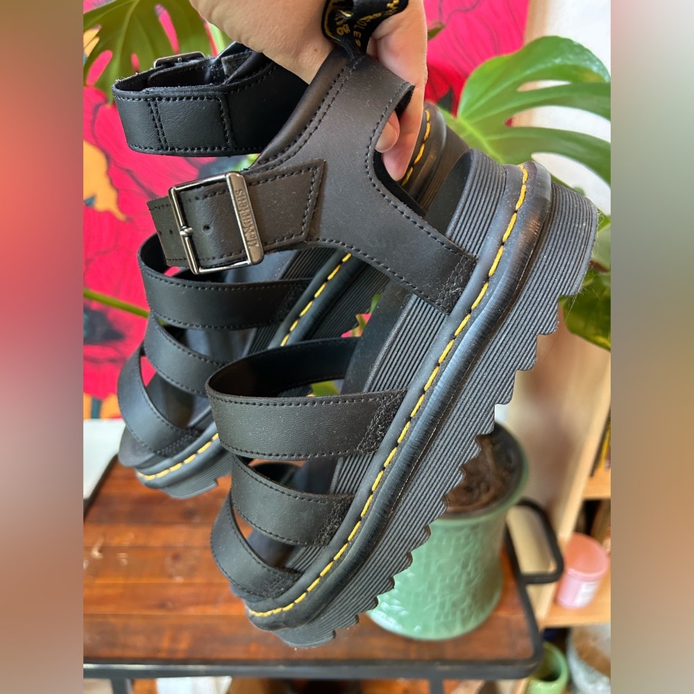 Dr. Marten’s Women’s Platform Sandals - Size 8 (Doc Martens)